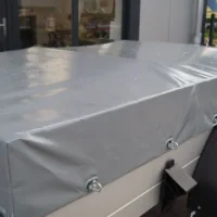 Tieflader 255x133cm 1350kg gebremst Flachplane – Bild 9