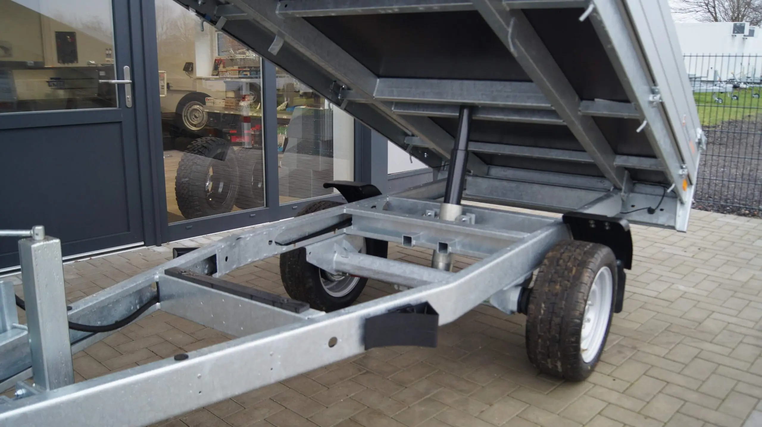 Heckkipper 256 150 1500kg Handpumpe – Bild 10
