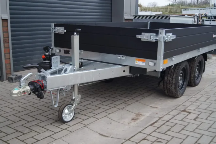 Heckkipper 276 150 2000kg Handpumpe Black