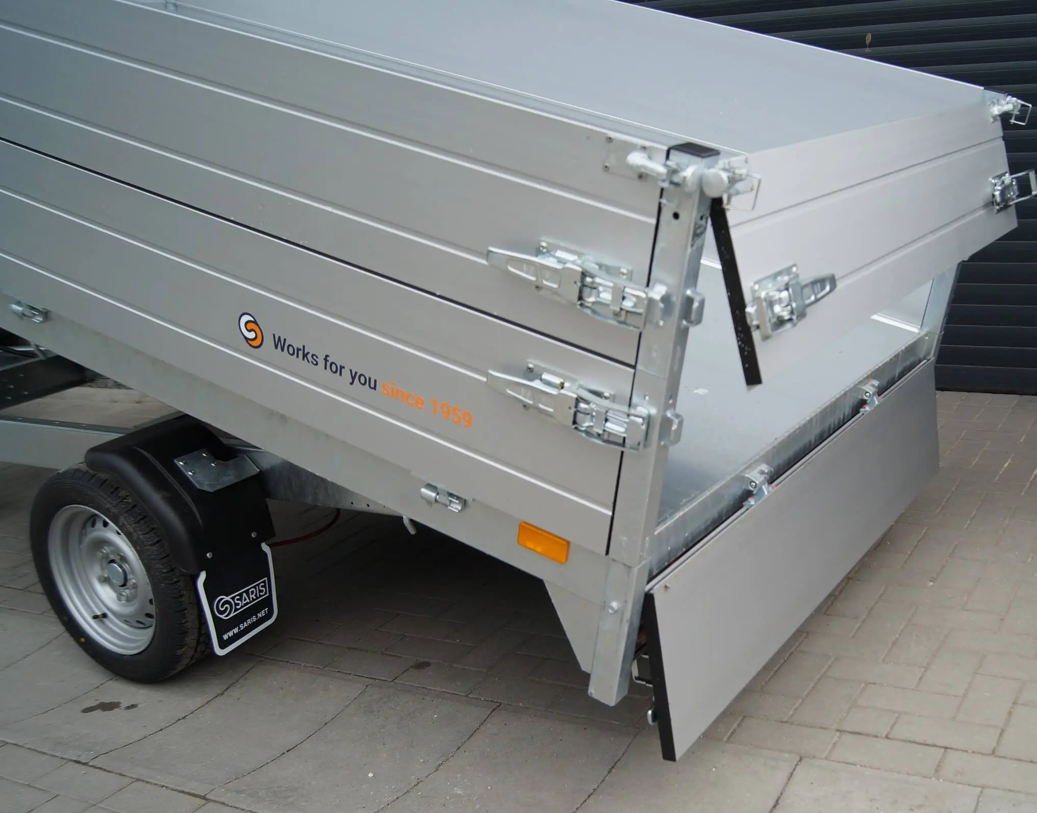 Heckkipper 256 150 1500kg Handpumpe Aufsatzwände – Bild 6