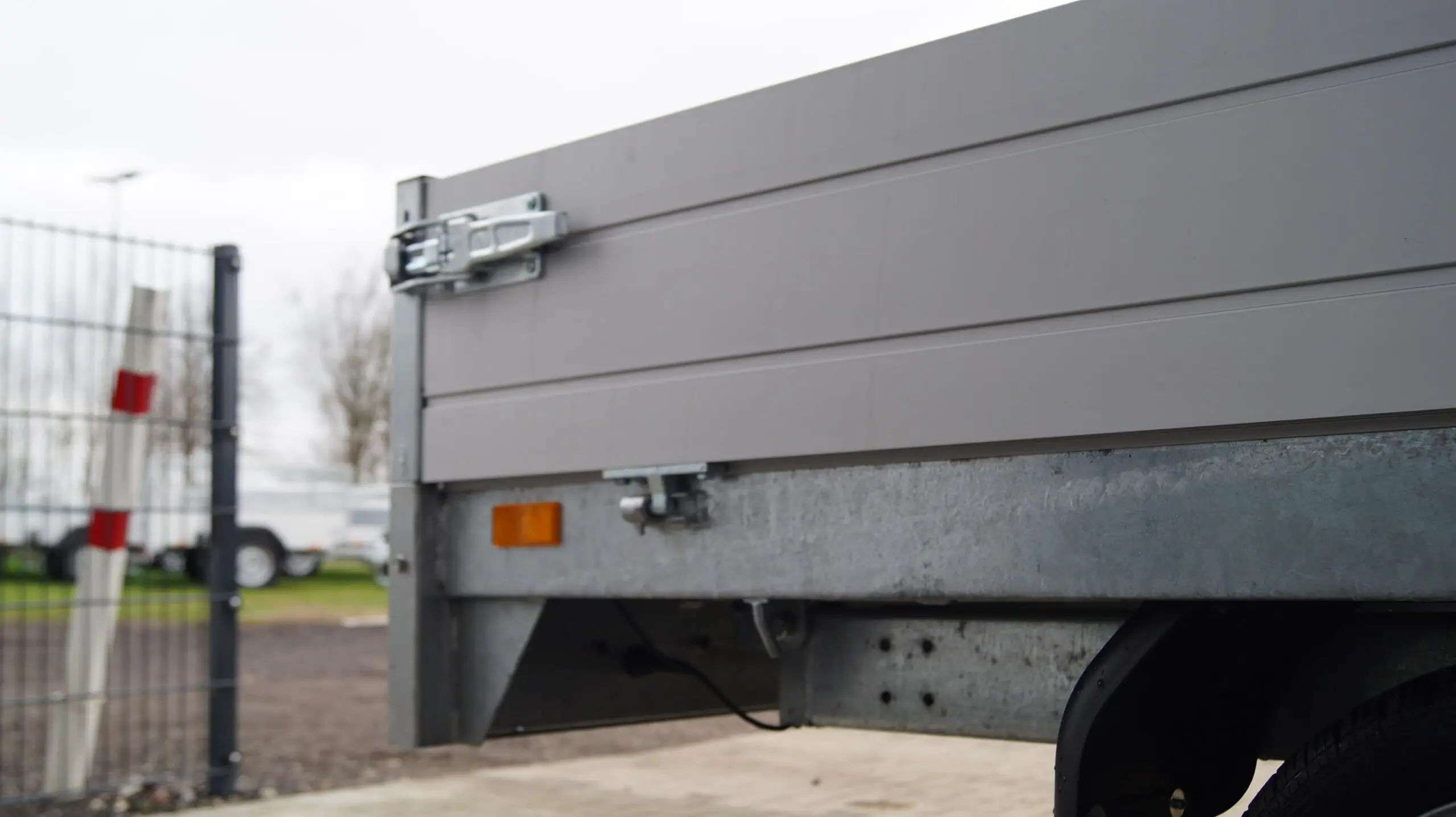 Heckkipper 276 170 2000kg Handpumpe – Bild 8