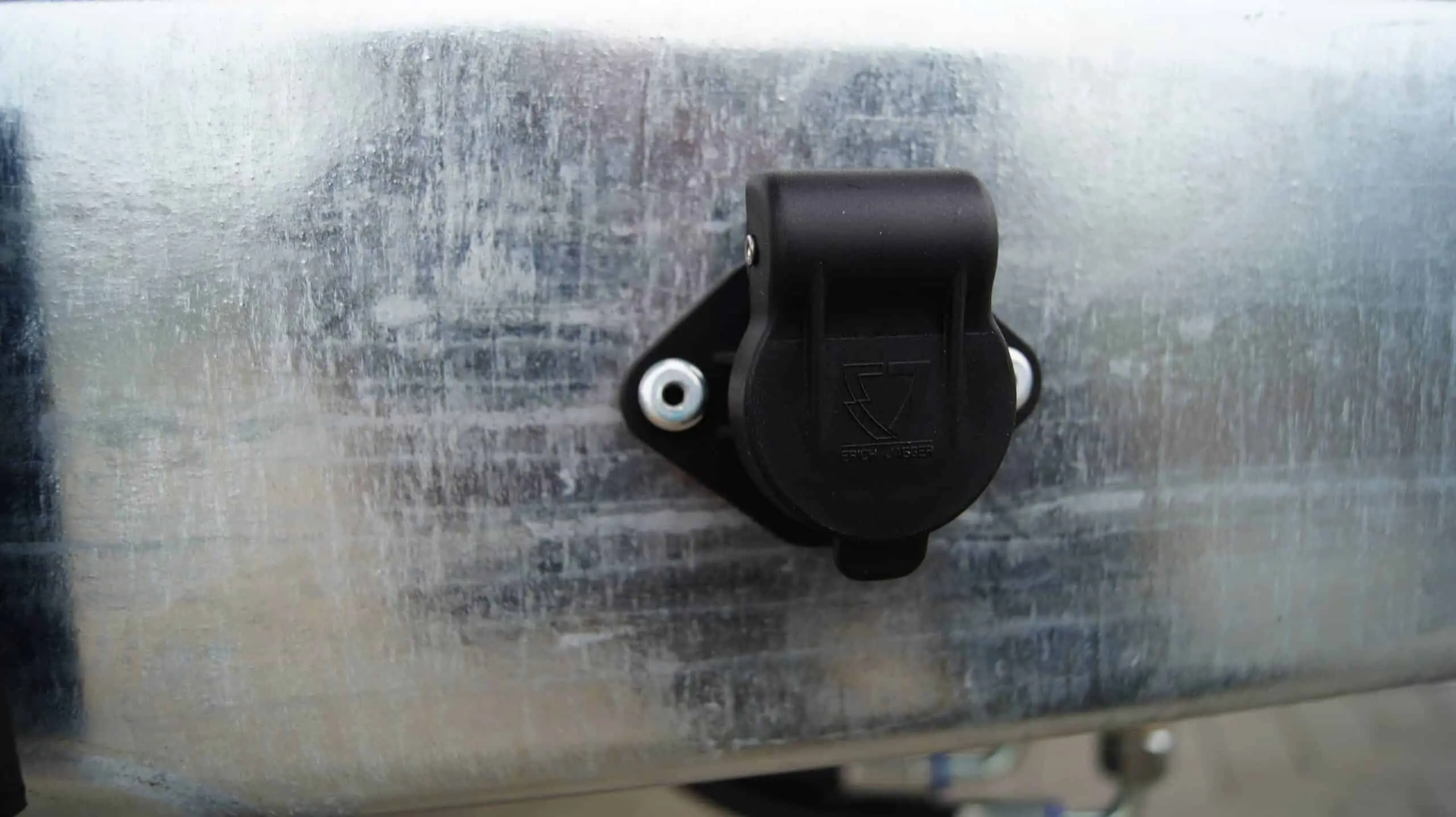 Heckkipper 276 170 2700kg E Black Aufsatzwände H-Gestell – Bild 16