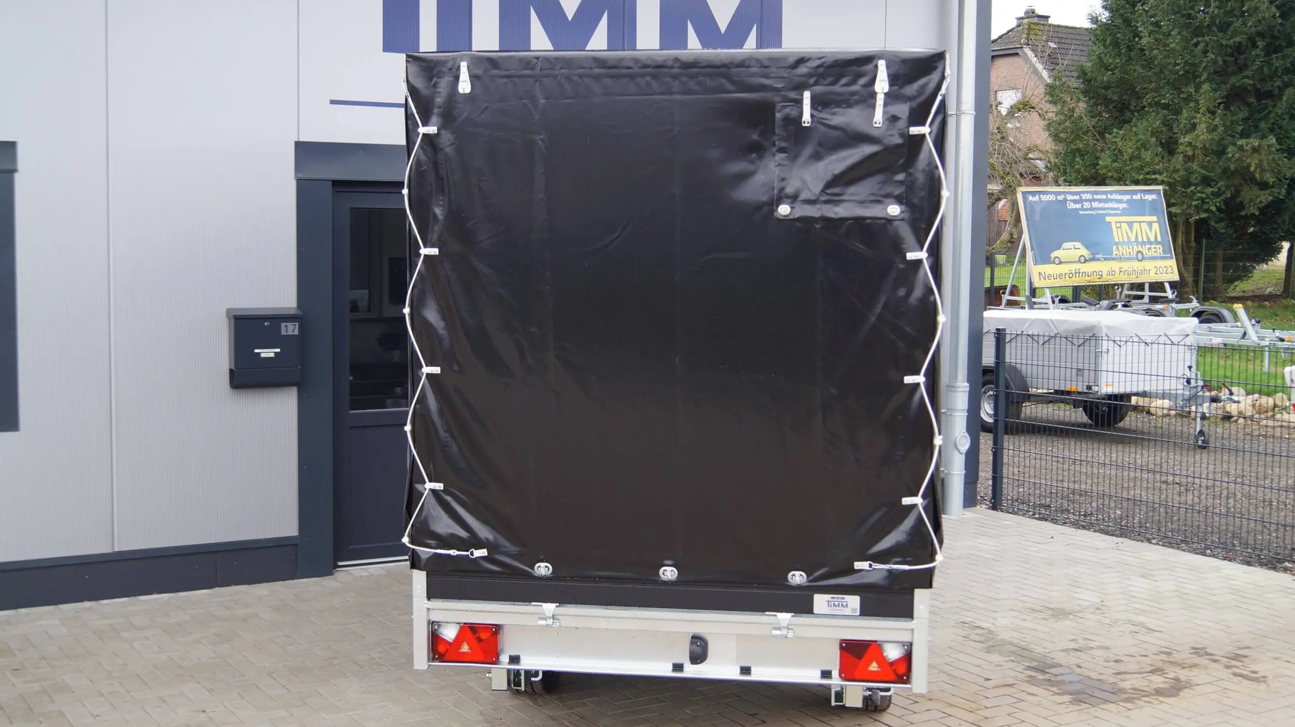 Heckkipper 306 170 2700kg E Black Hochplane mit Fenster – Bild 5