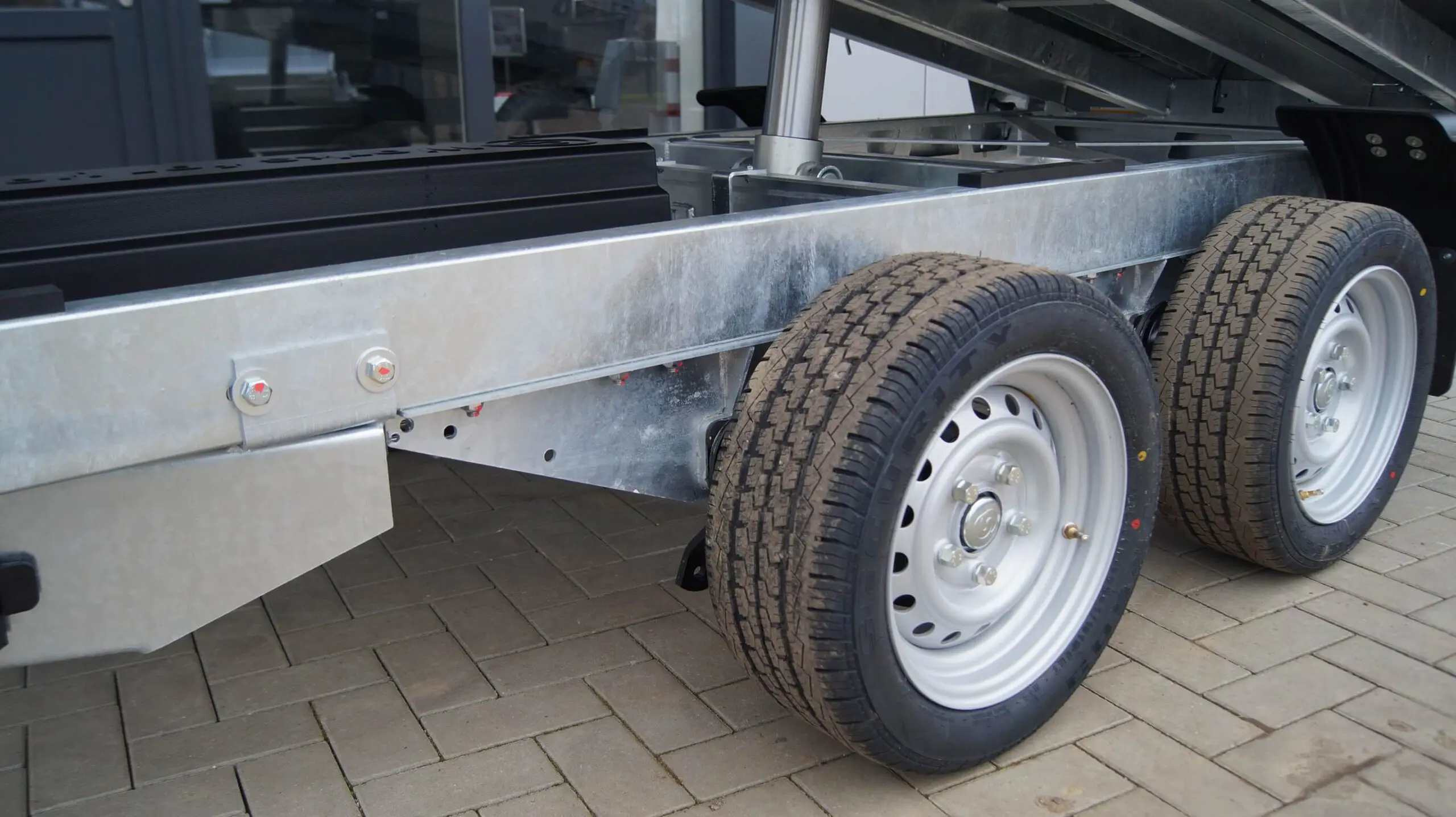 Heckkipper 306 170 2700kg E-Pumpe Verstärkt – Bild 5