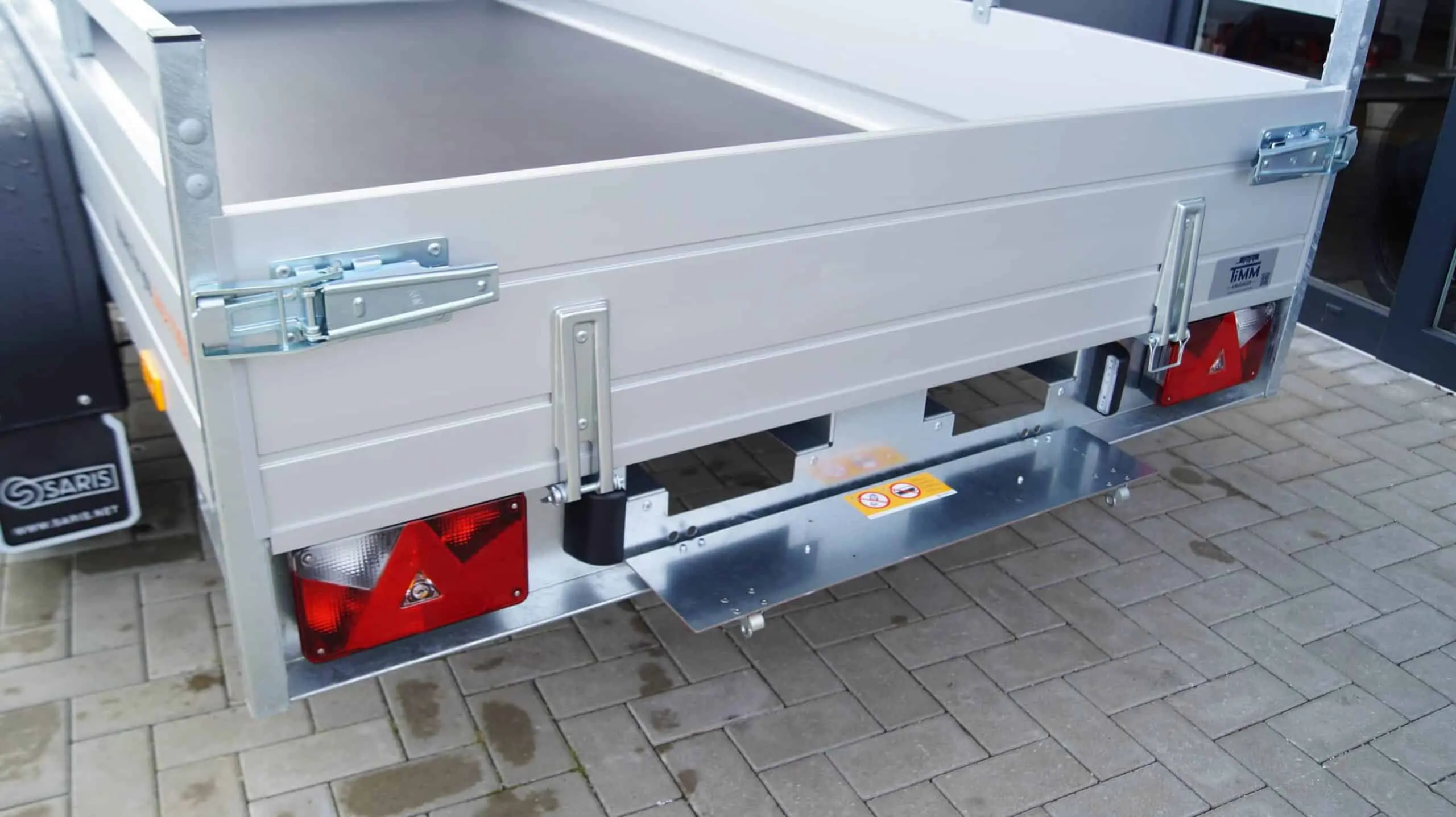 Tieflader 305x153cm 2000kg  Rampenschacht – Bild 7