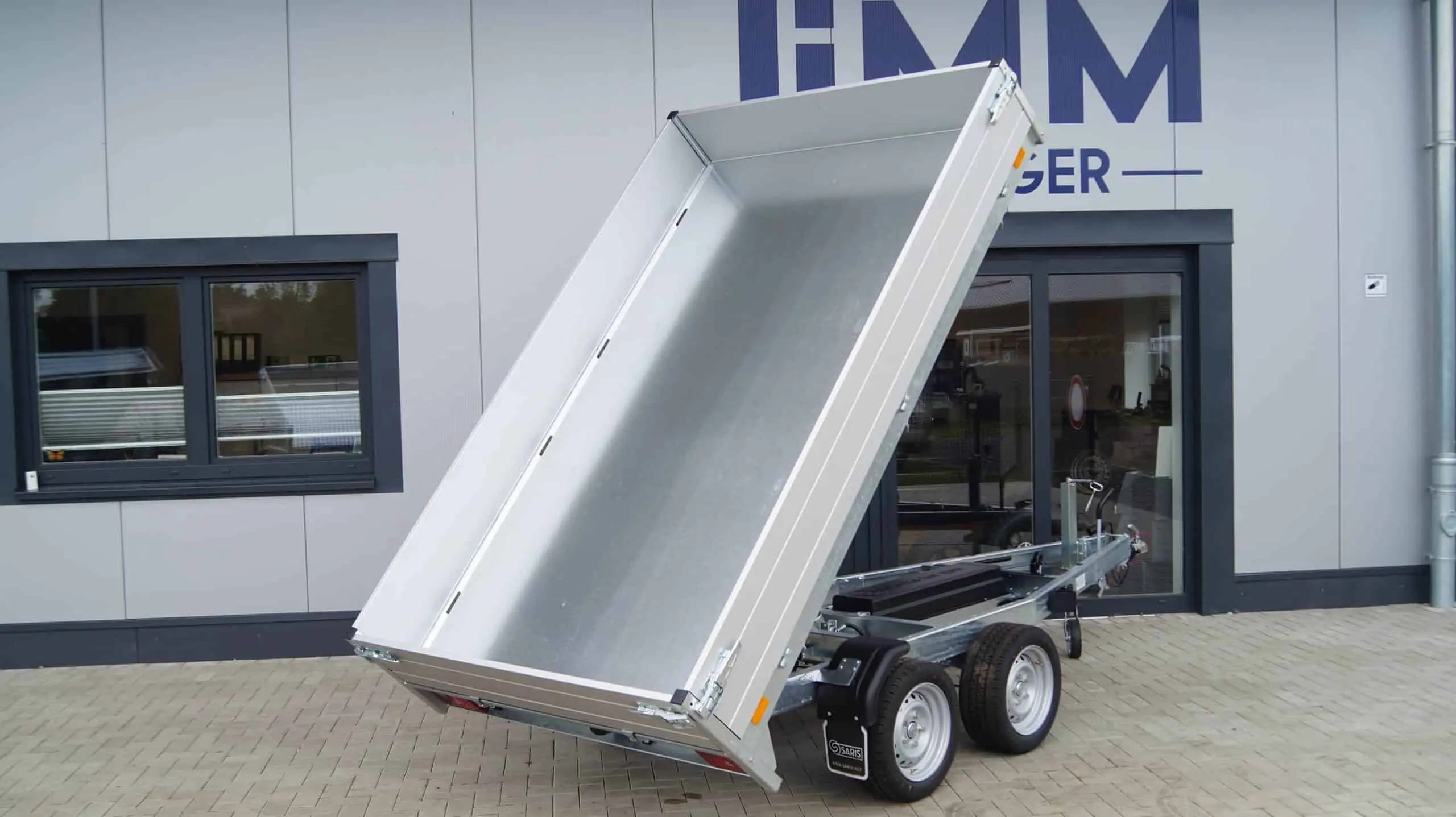 Heckkipper 276 170 2700kg Elektrisch – Bild 2