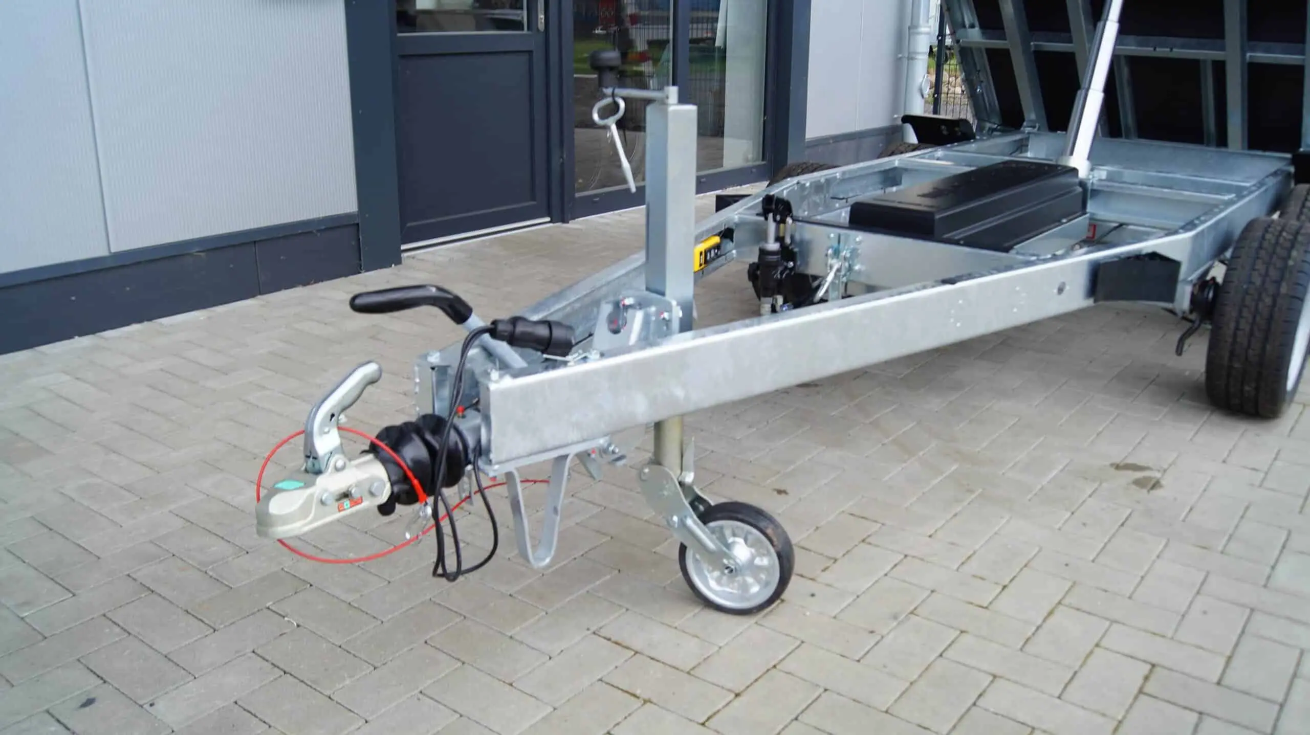 Heckkipper 276 170 2700kg Elektrisch – Bild 10