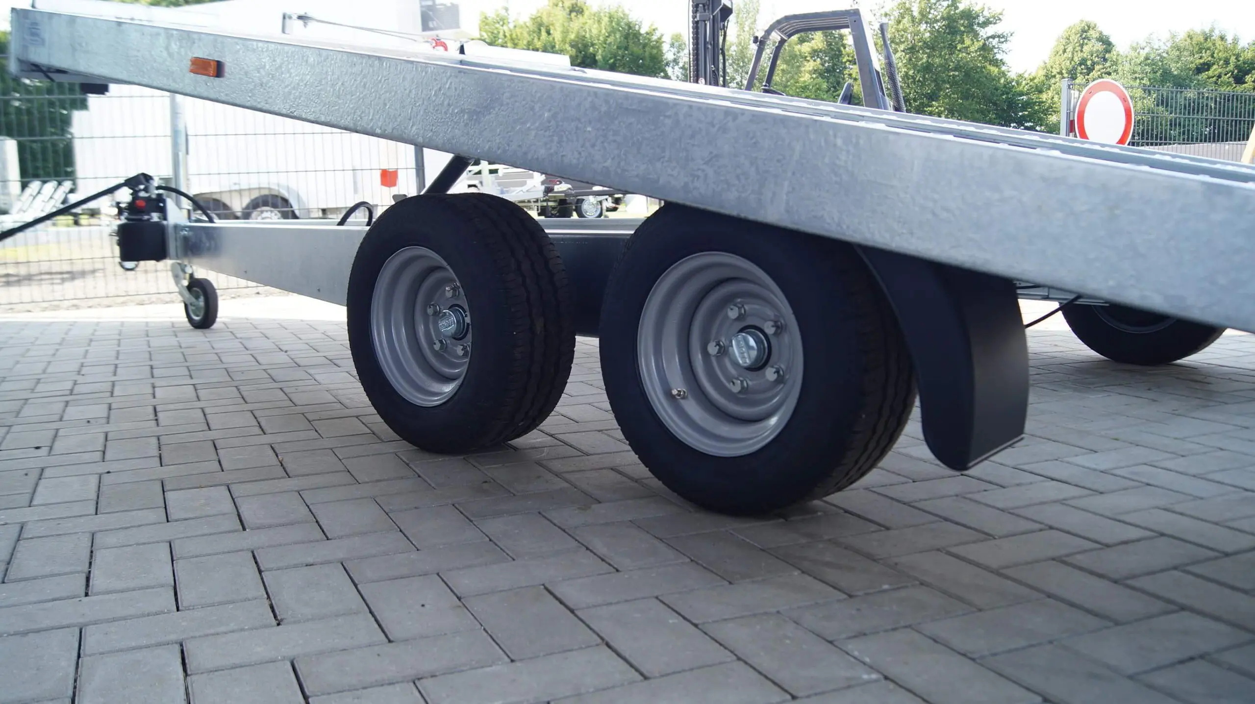 Autotransporter 473 207 3000kg kippbar hydraulisch – Bild 13