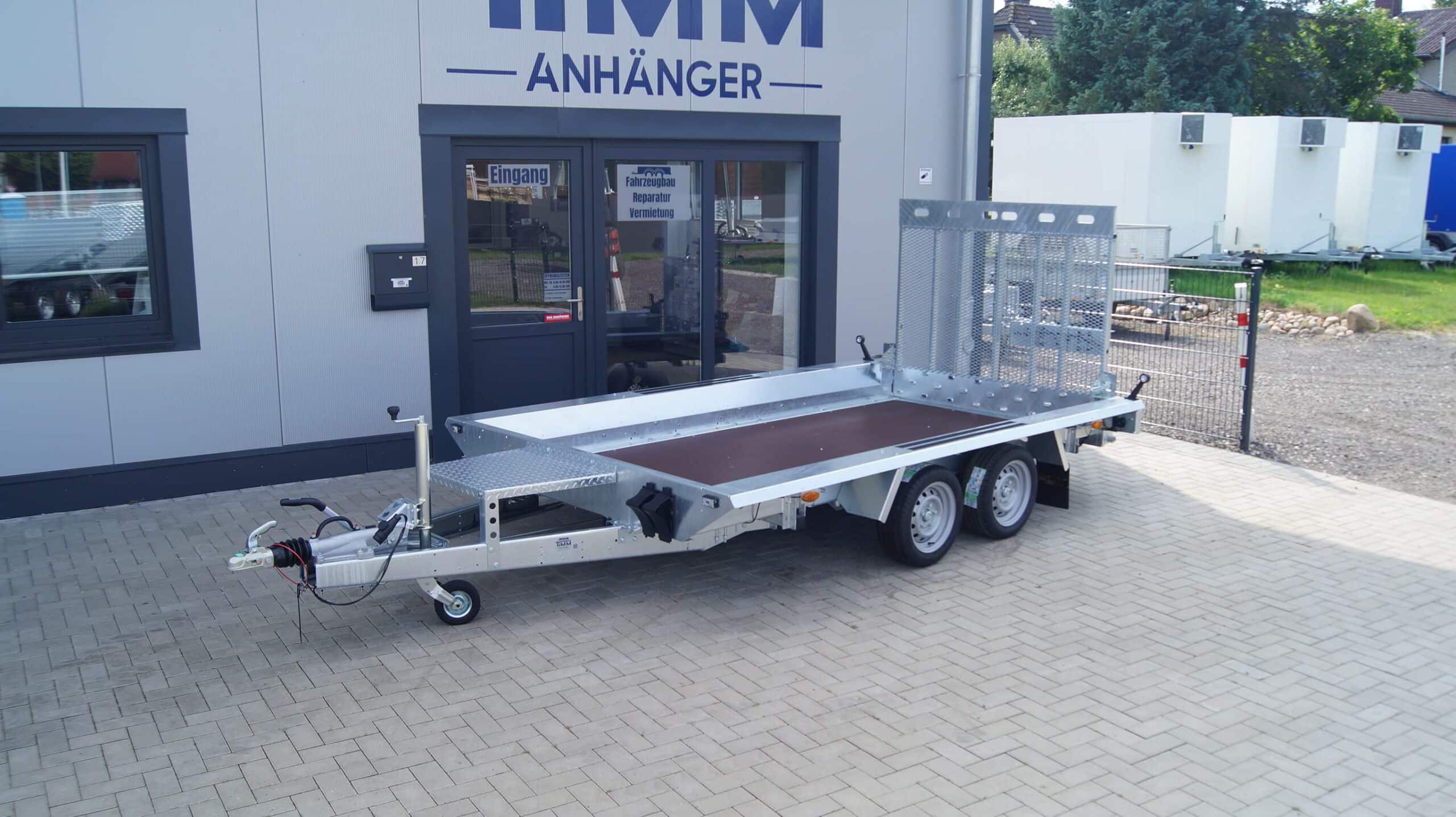 Minibagger/Maschinentransporter 350 168 3500kg