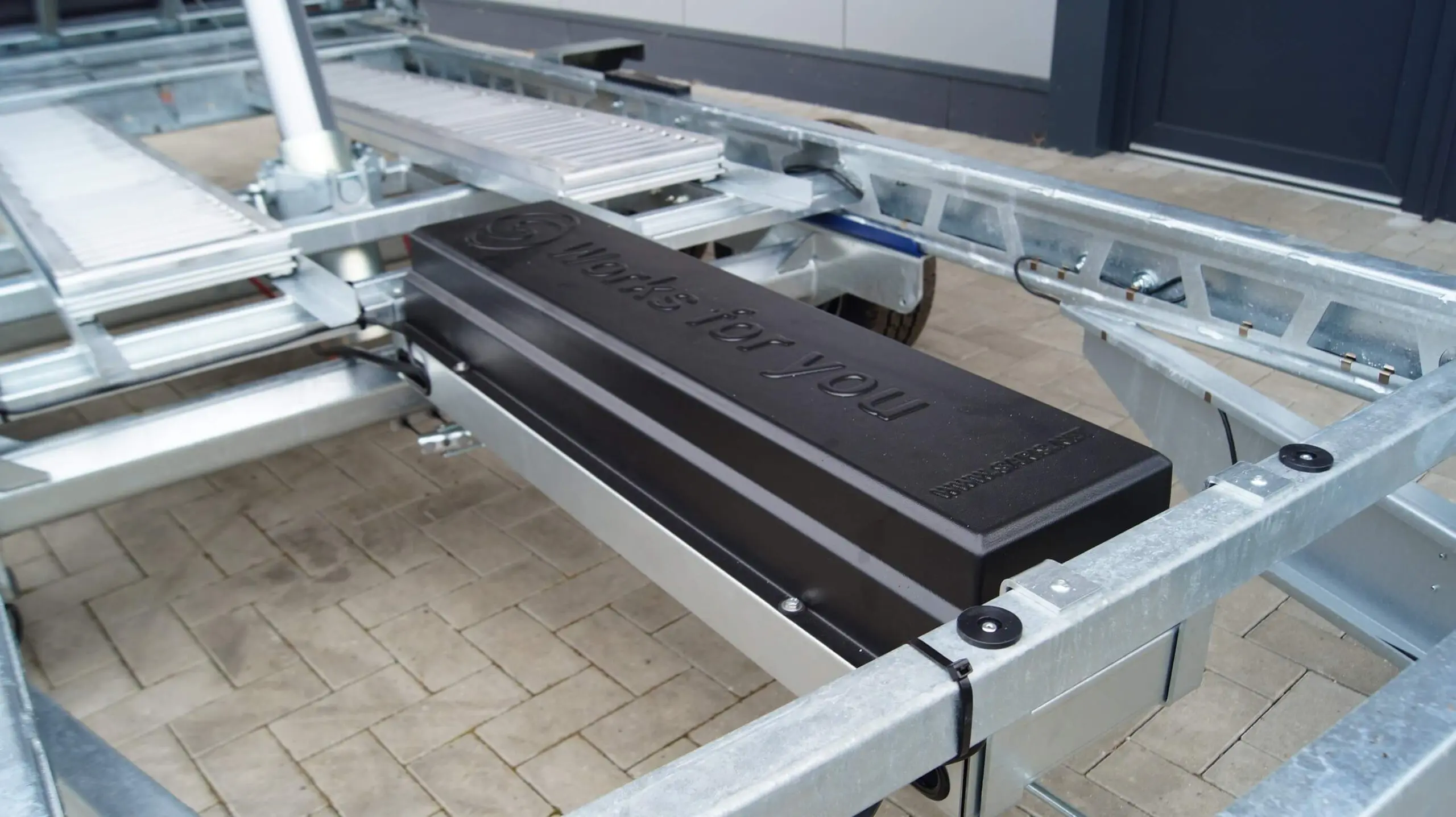 Dreiseitenkipper 406 204 3500kg verstärkt – Bild 16