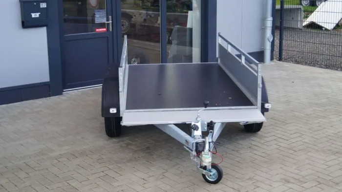 Tieflader 255x133cm 2000kg Klappe vorne – Bild 3