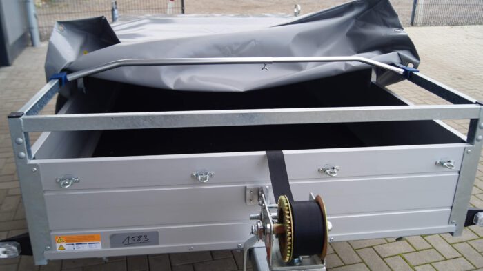 Tieflader 255x133cm 750kg Flachplane *Jäger* – Bild 8