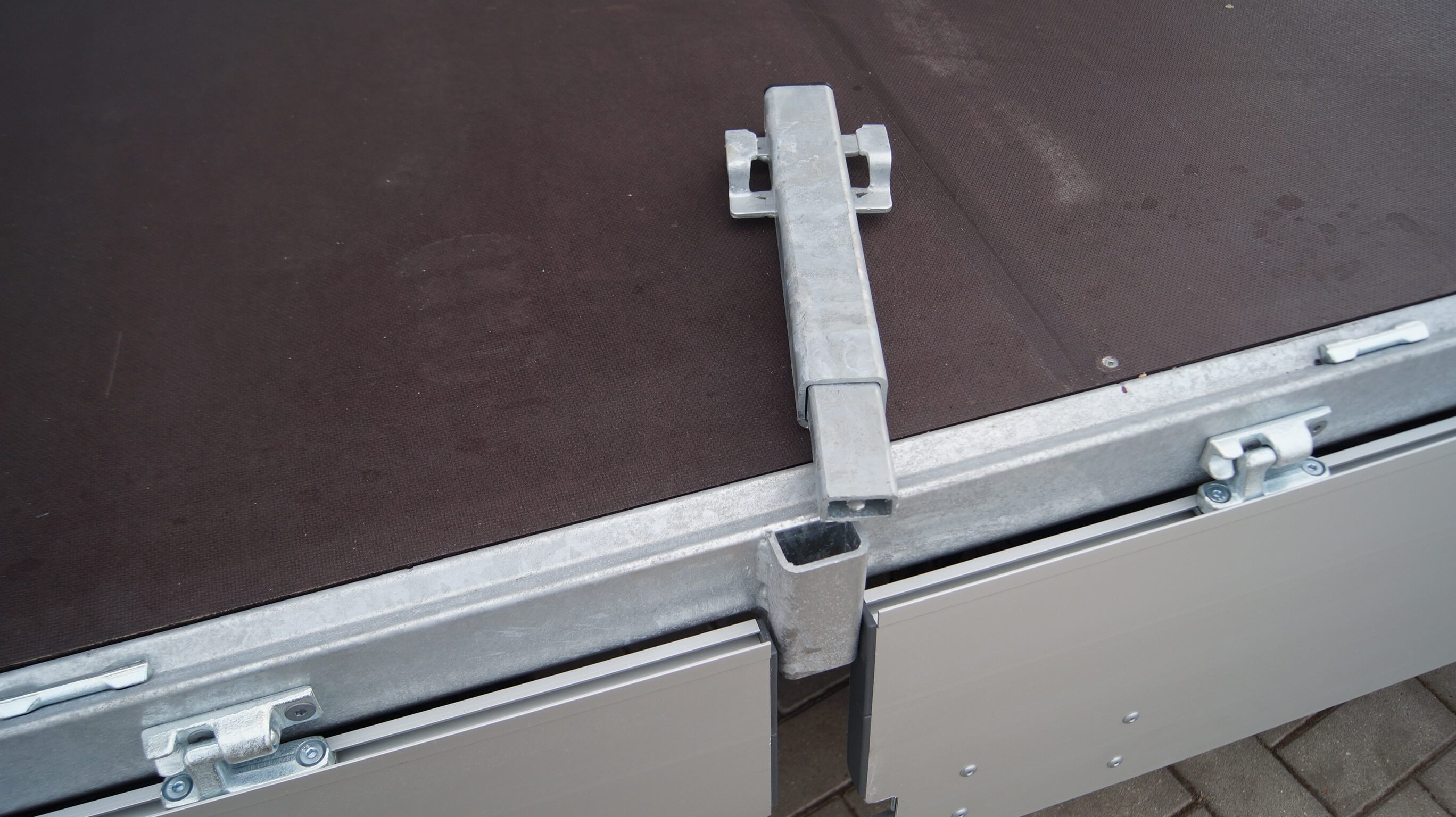 Henra Xpert Hochlader 633 x 222cm 3500 kg -verstärkt- – Bild 7