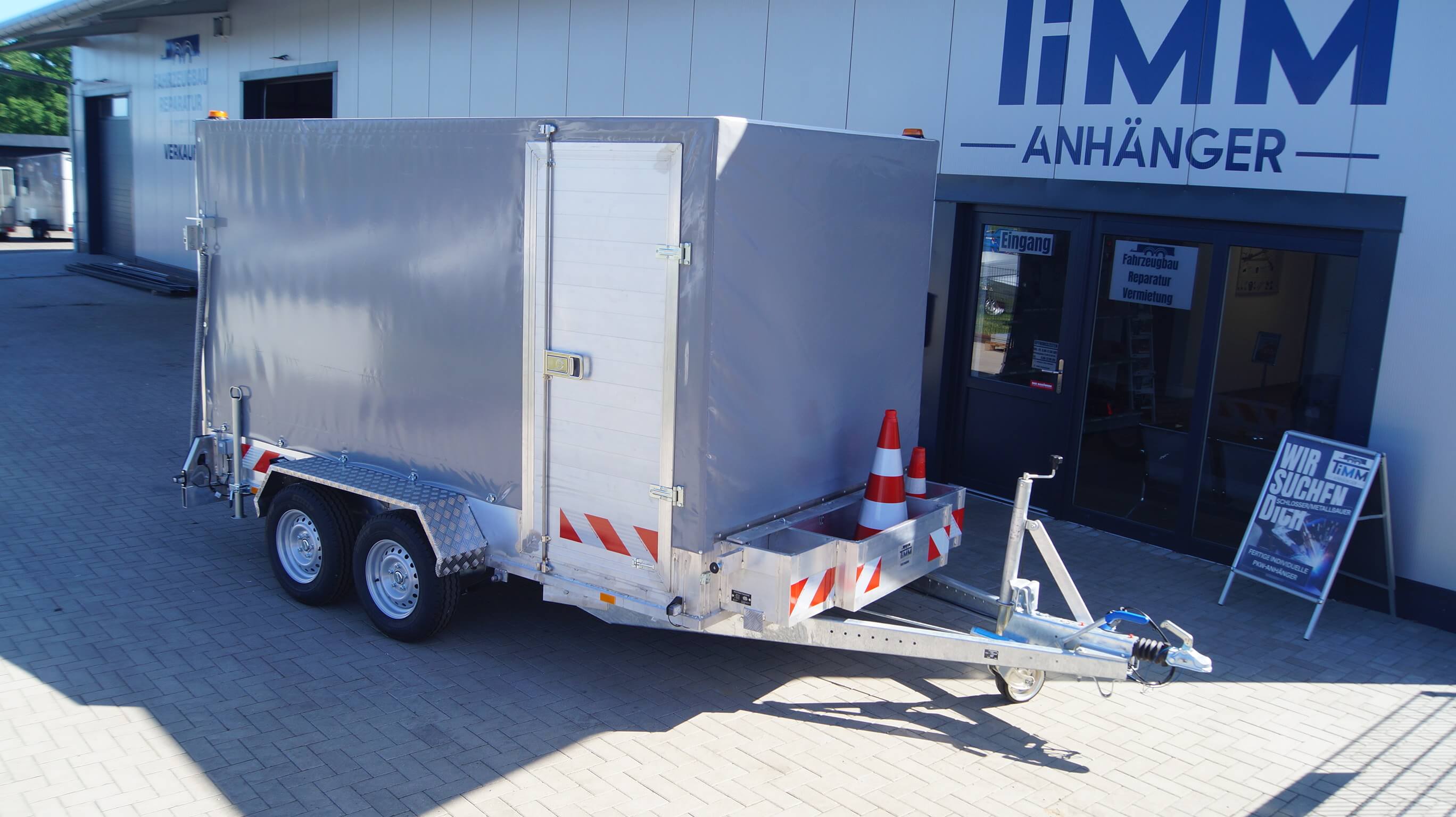 *Straßensicherheitsanhänger* Anhänger Tieflader Aluminium TL30 – Bild 3
