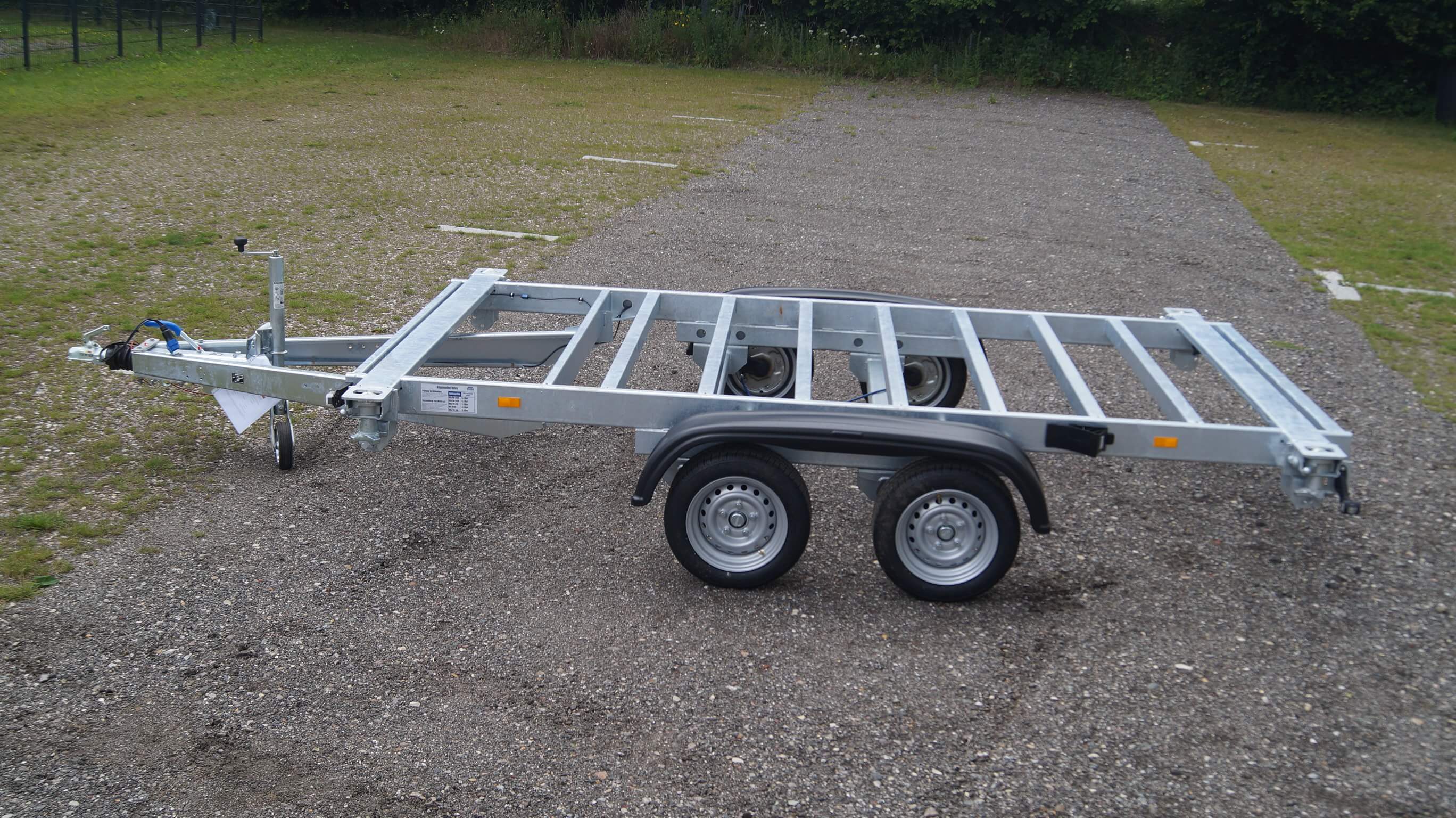 Seecontainer Anhänger 3380x2259mm 3500kg – Bild 5